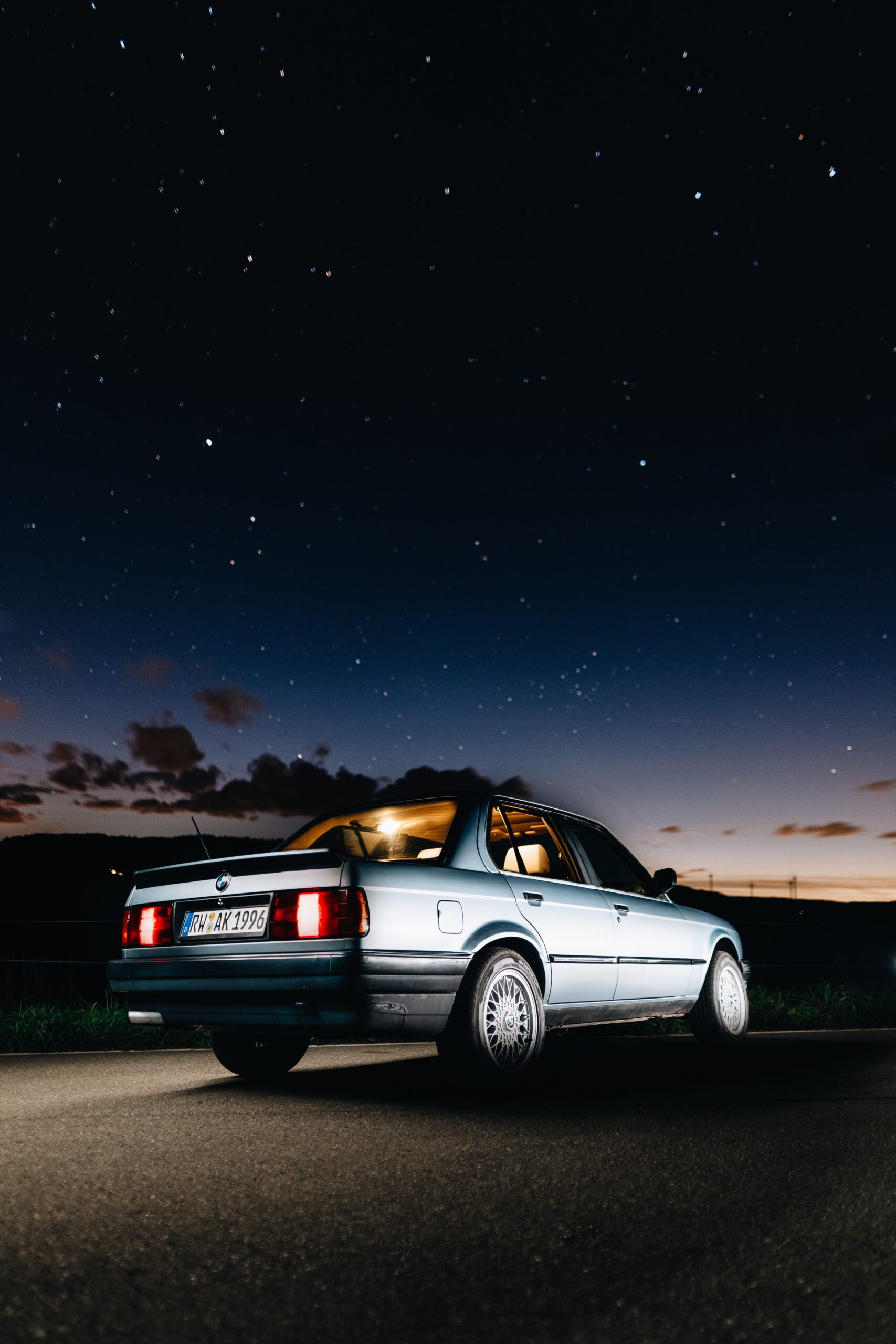 BMW E30 vs E36