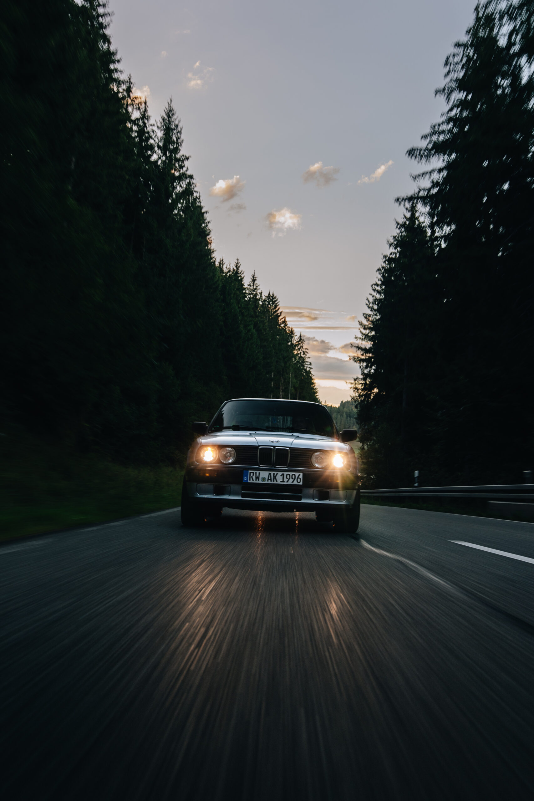 BMW E30 vs E36