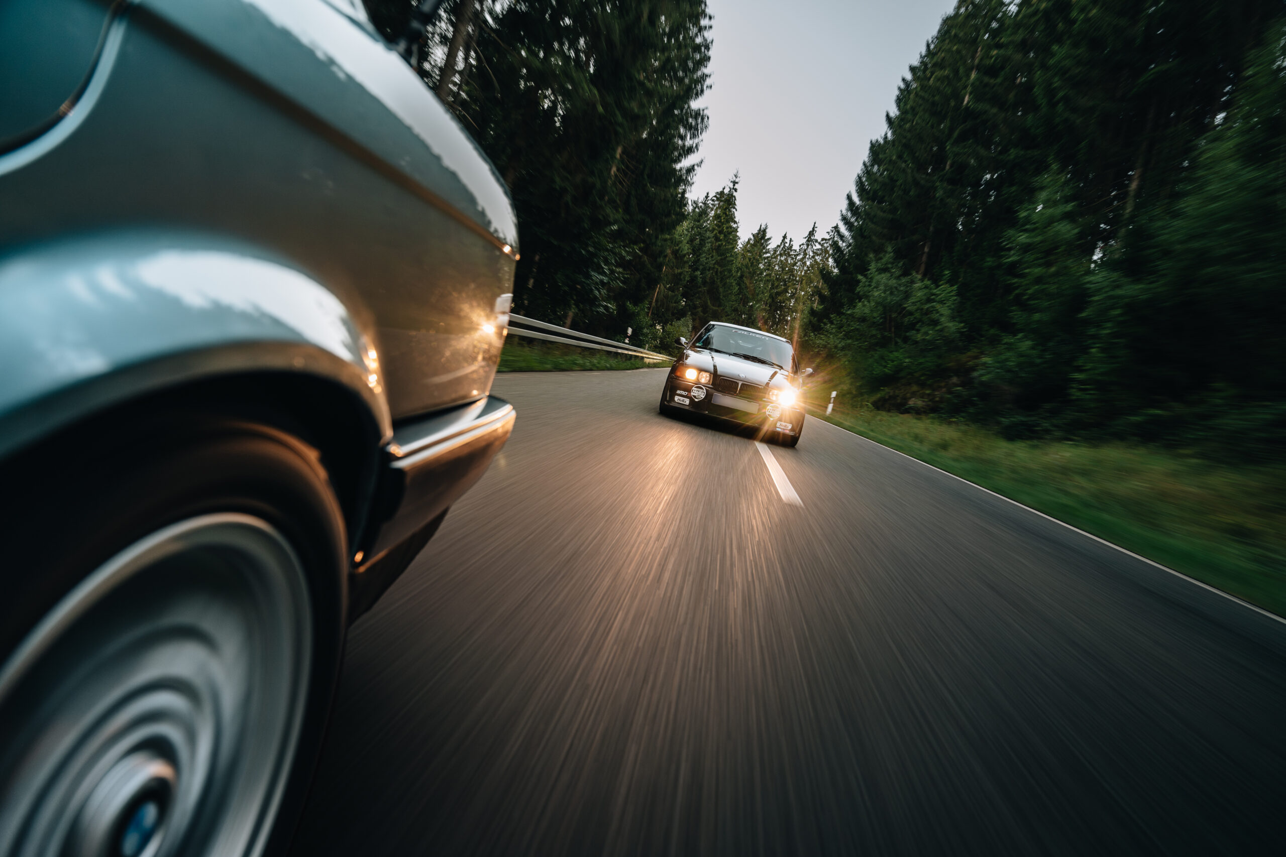 BMW E30 vs E36