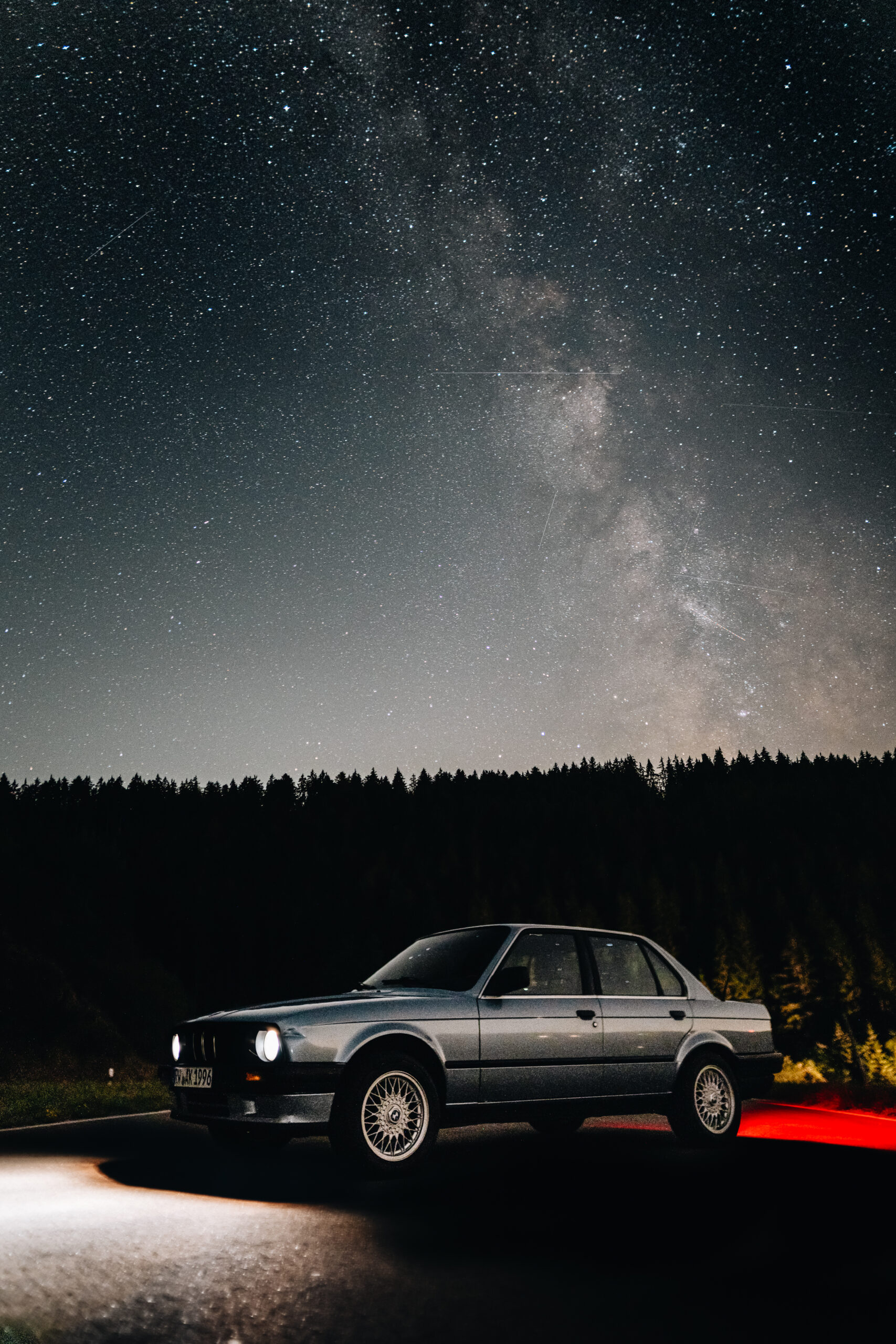 BMW E30 vs E36